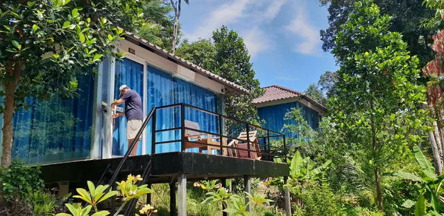Koh Rong Ocean View Hotel