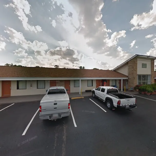 Cavalier Manor Motel