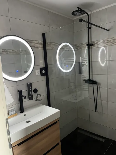 Arcobaleno Apartments & Rooms