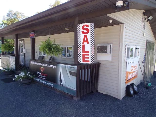 R J McGlynn's Auto Exchange