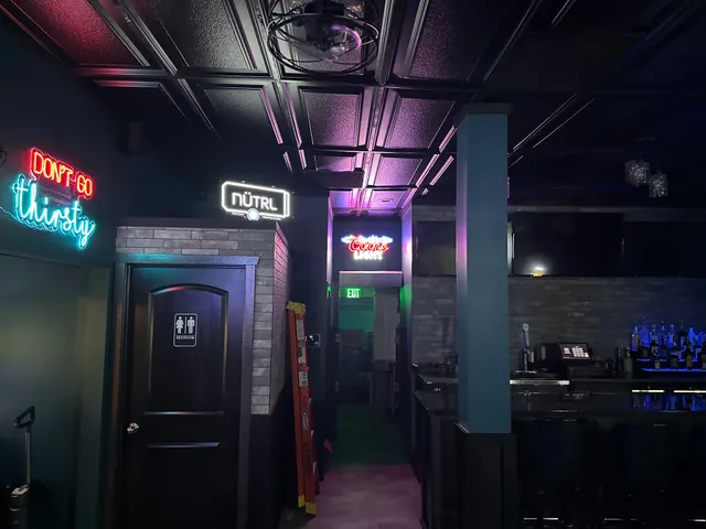 Thirsty Turtle Bar and Grill