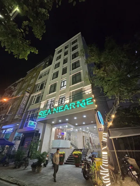 Sea Near Me Hotel Danang