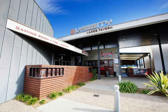 Varsity Lakes Tavern