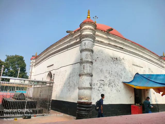 Khan Jahan Ali Mazar More Square Bagerhat