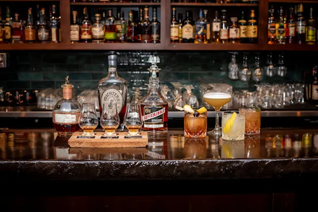 The Bee's Knees Whiskey Bar