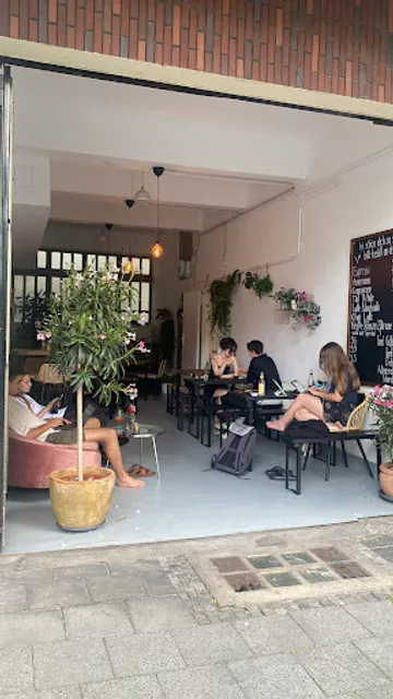 Königsallee 1 Café & Bar