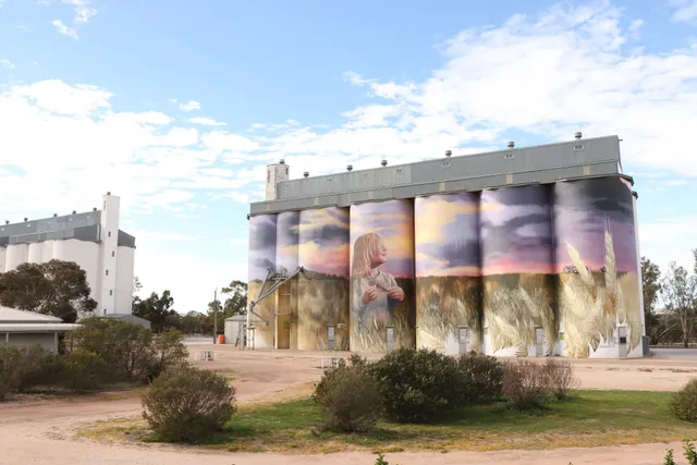 Kimba Silo Art
