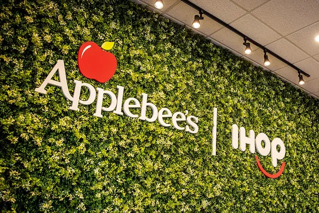 Applebee's Grill + Bar | IHOP