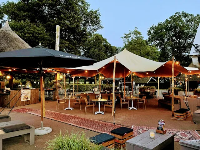 Janneman's Burgers and Ribs Restaurant