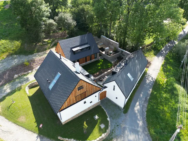 Blatiny 11 - venkovská usedlost