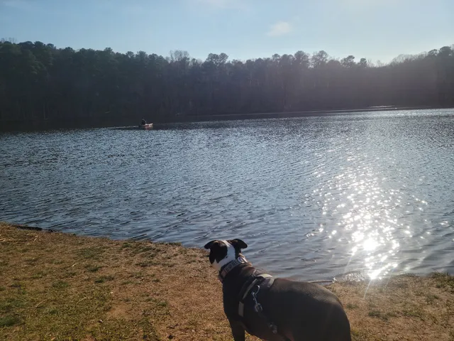 Parking for Potts Branch and Sycamore trails