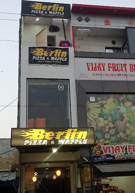 Berlin Pizza & Waffle