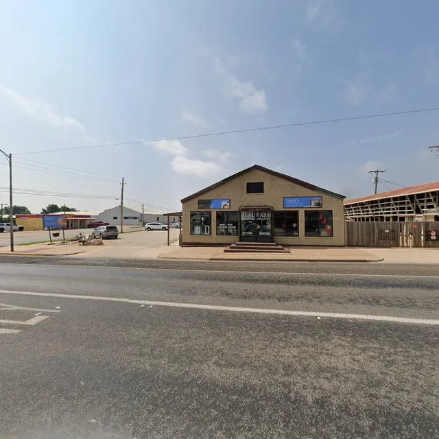 Laura's Furniture & Appliance