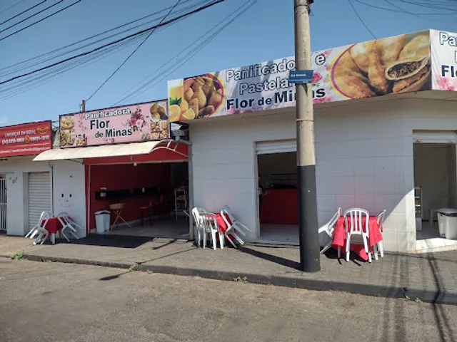 Panificadora e Pastelaria Flor de Minas