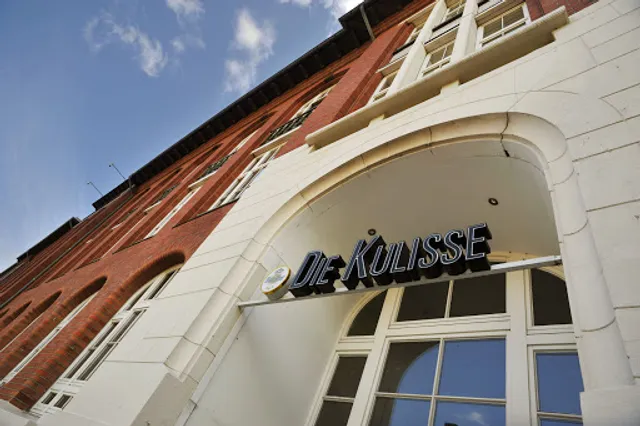 Mikado meets Kulisse