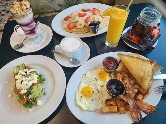 Mad Records Cafe Miami