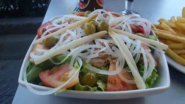 Bocatería Europa Platos Combinados