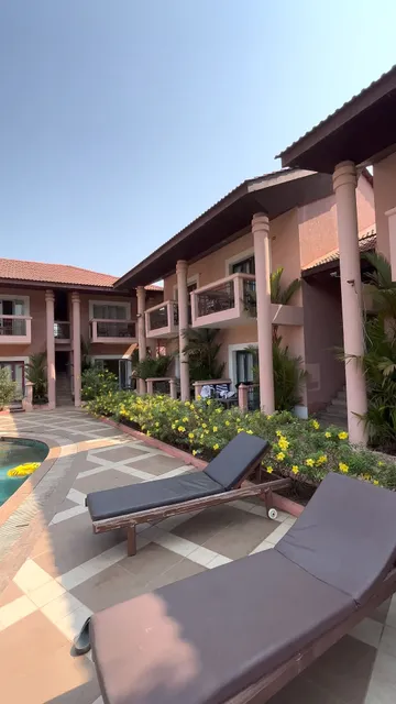 The Golden Crown Hotel & Spa