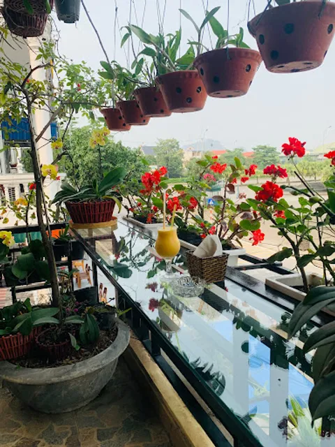 Coffee phố ga-Eat fast- relax