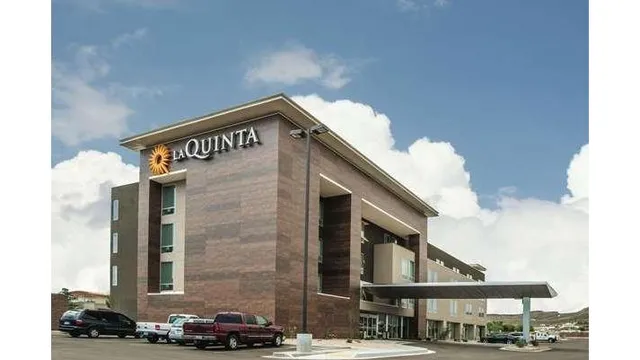 La Quinta Inn & Suites by Wyndham Kingman