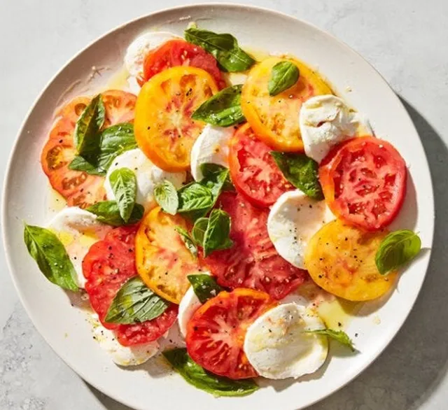 Lokee Restaurant and Bar