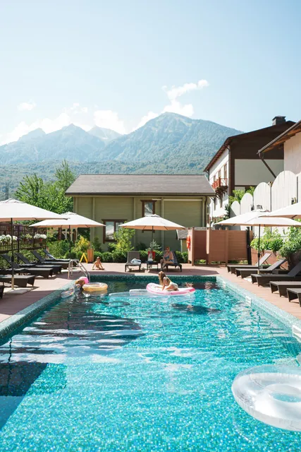 HILLS POLYANA Hotel & SPA