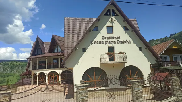 Cetatea Piatra Craiului