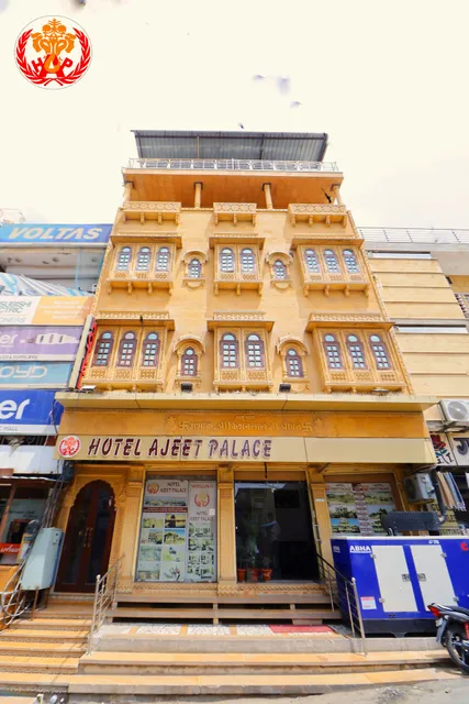 Hotel Ajeet Palace