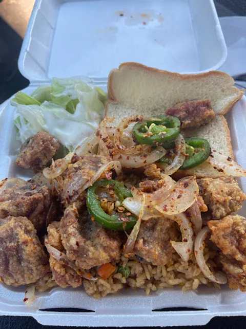 Vo's Seafood & Wings