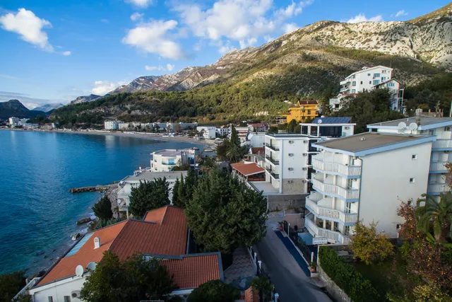 APARTMANI PEROVIC SUTOMORE