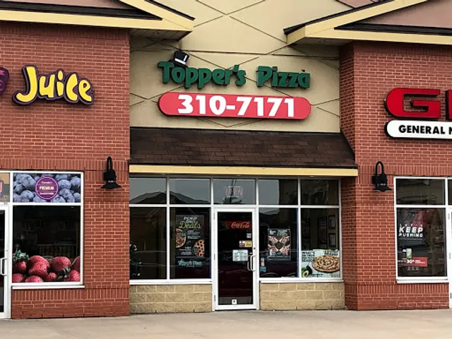 Topper's Pizza — Milton