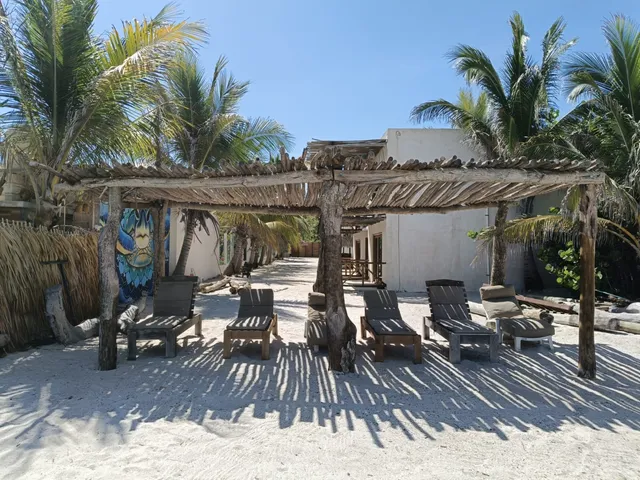 GEMA APARTHOTEL & BEACH