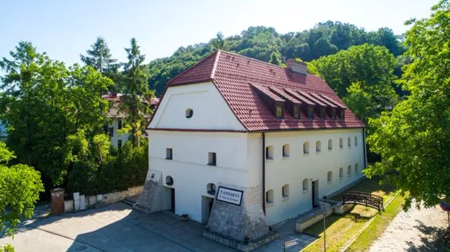 Spichlerz Bliźniaczy