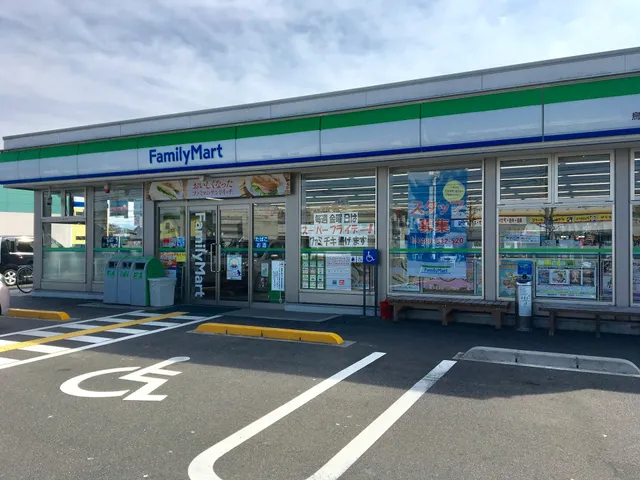 FamilyMart Tottori Furumi