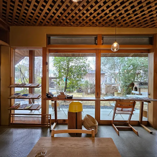 天然酵母のパンとおやつ kumu