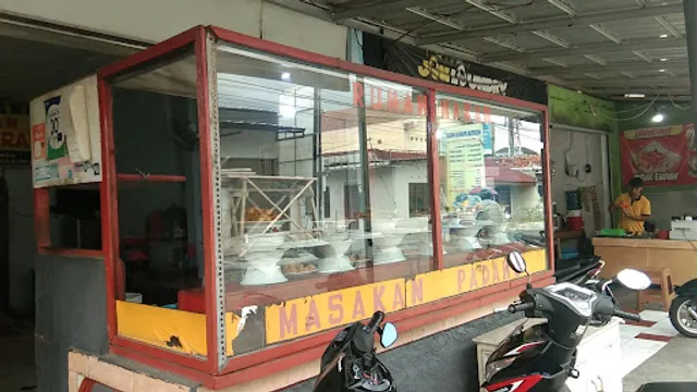 Rumah Makan Sederhana Murah