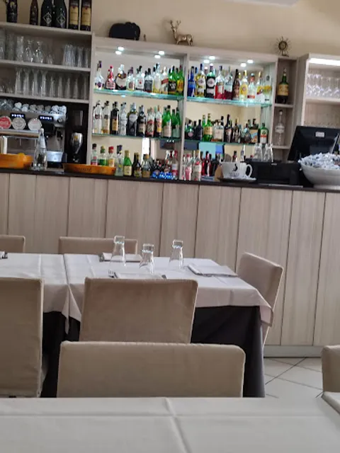 La Gazzella Pizzeria & Steakhouse