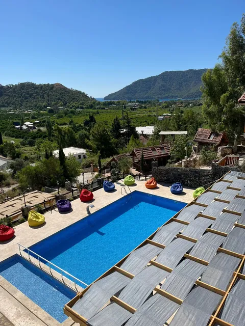 Öz Akdeniz Apartları