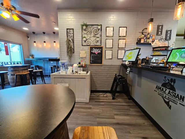 AMAZ THAI CAFE & BISTRO