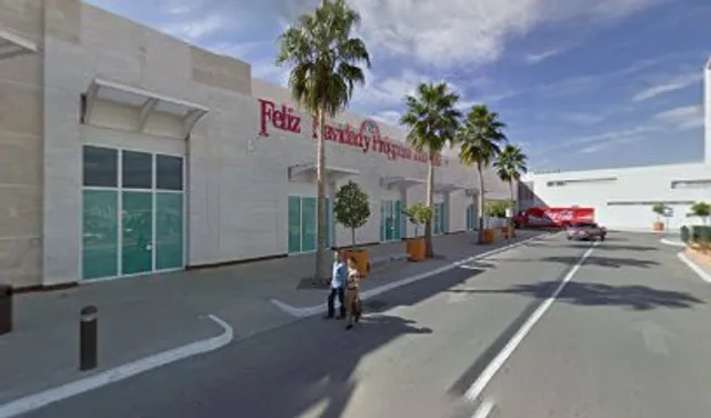 Periférico Raúl López Sánchez 6000