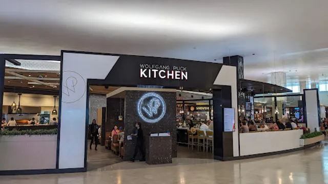 Wolfgang Puck Kitchen Counter