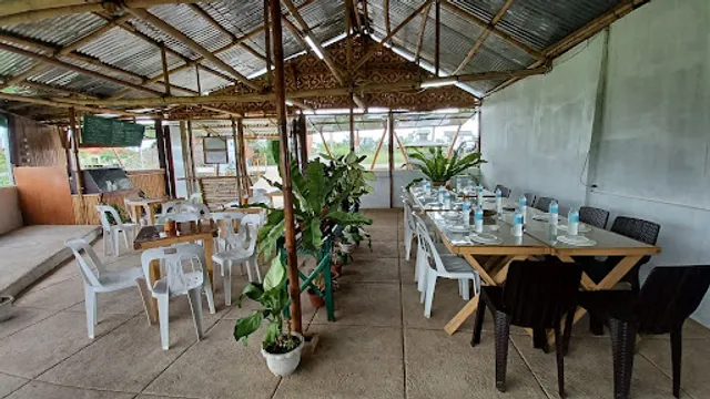 Kusina de Zenaida Restaurant