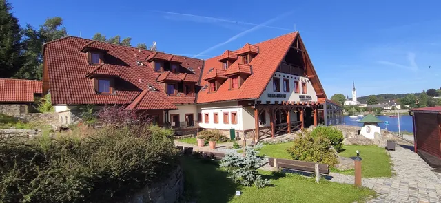 Hotel Leyla Frymburk