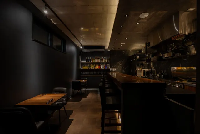 東麻布イグニス エ ノックス (Ignis et Nox)