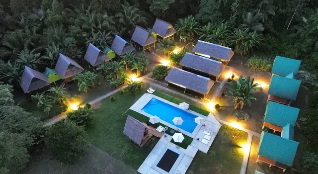 Paradise Amazon Lodge & Adventure