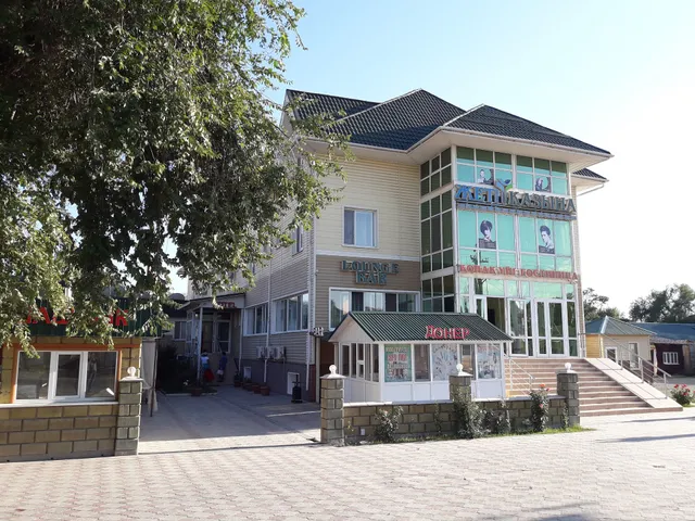 Гостиница Жеті Қазына