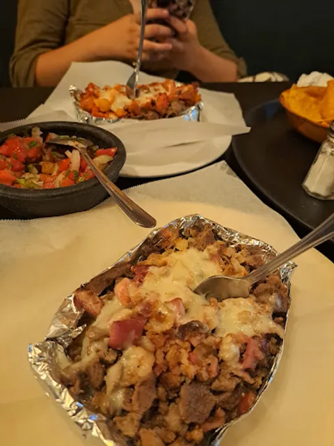 Los Carbones Food Truck