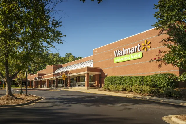 Northwoods Shopping Center