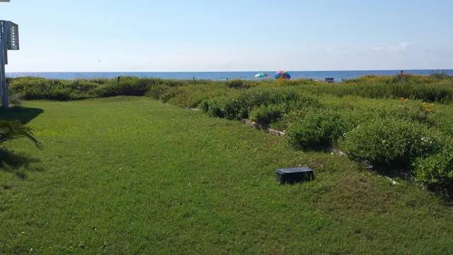 Jamaica Beach City Hall