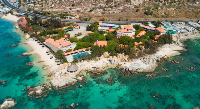 Hòn Cò Resort - Cà Ná